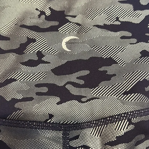 Zyia Camo Soft n Snug Mid-Rise 7/8 - Picture 3 of 4